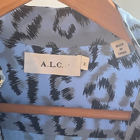 A.L.C. Marcella Dress 100% Silk Blue Leopard Print Dress Silver Front Zip Sz 2 - Picture 4 of 8